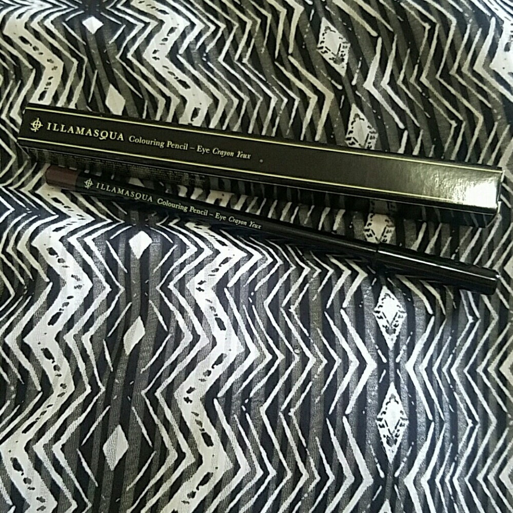 Illamasqua Honour eye pencil